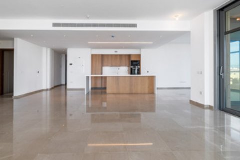 4 bedrooms Apartment in Limassol, Cyprus No. 28967