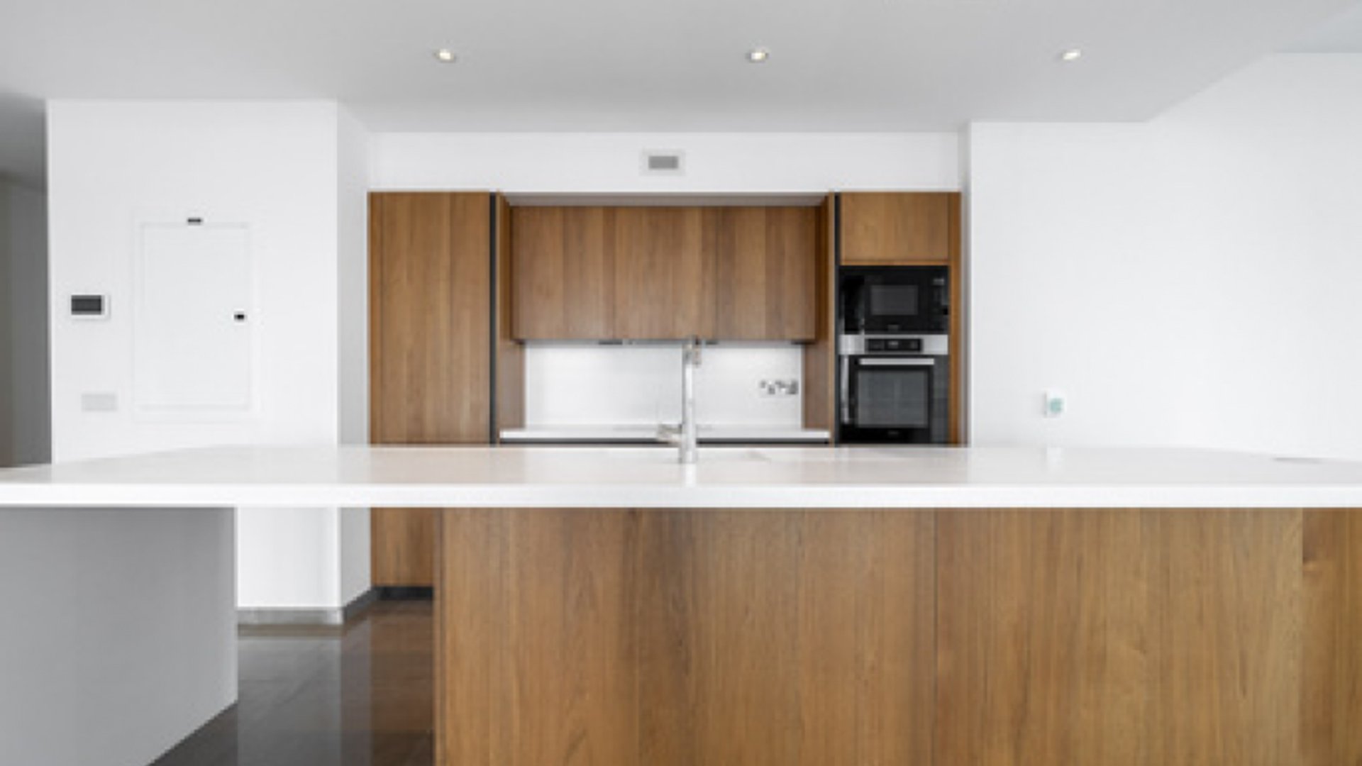 4 bedrooms Apartment in Limassol, Cyprus No. 28967
