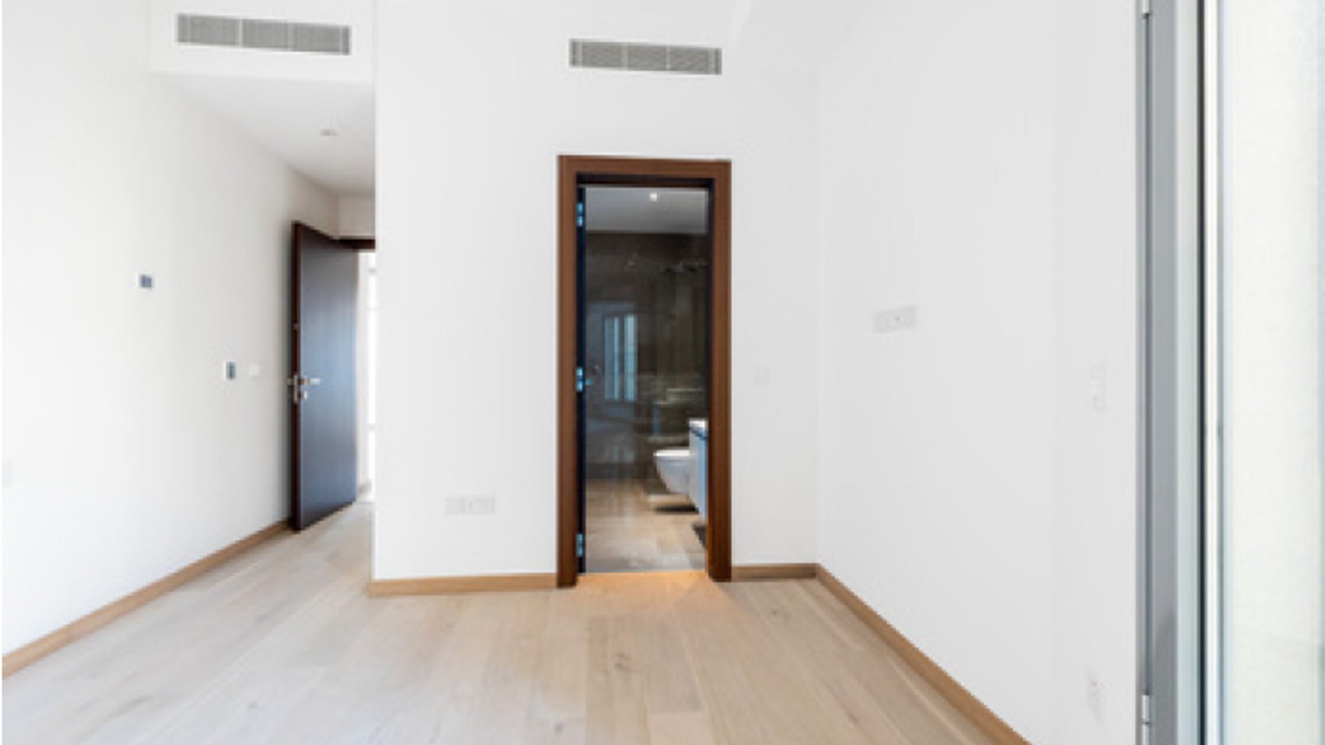 4 bedrooms Apartment in Limassol, Cyprus No. 28967
