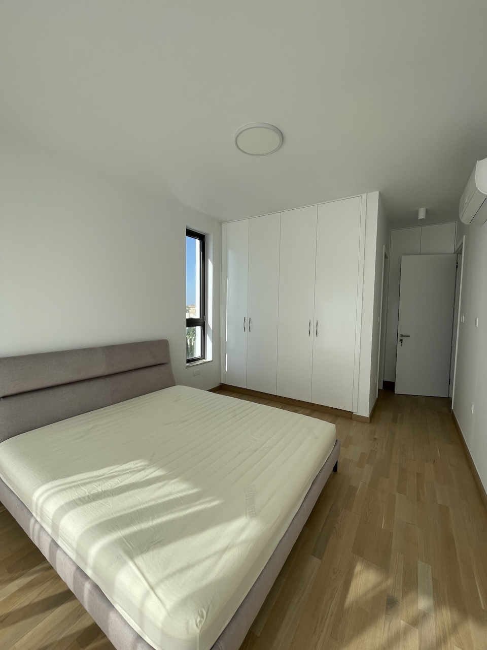 4 chambres Villa à Paphos, Chypre No. 35666