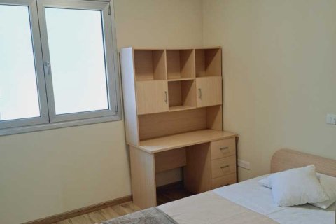 3 bedrooms Apartment in Larnaca, Larnaka,  No. 40155 4