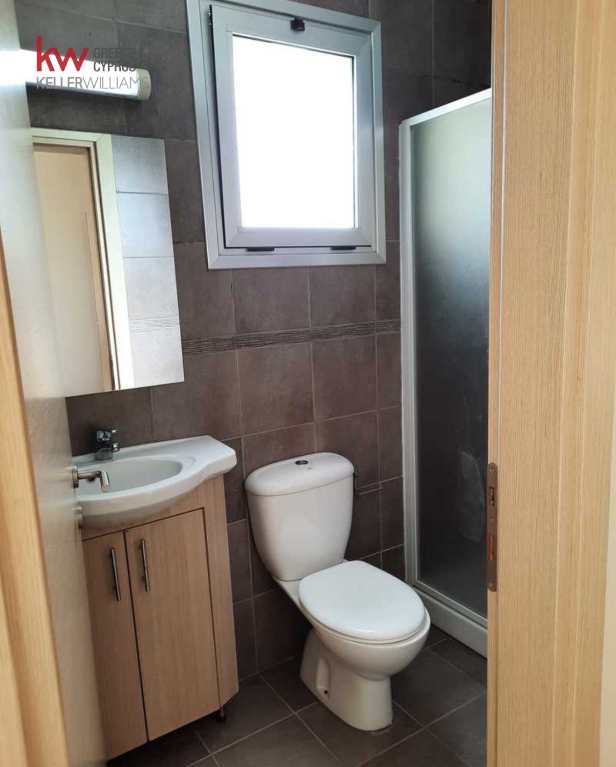 3 dormitorios Apartamento en Larnaca, Larnaka, Chipre No. 40155