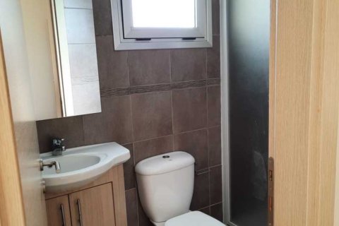 3 bedrooms Apartment in Larnaca, Larnaka,  No. 40155 7