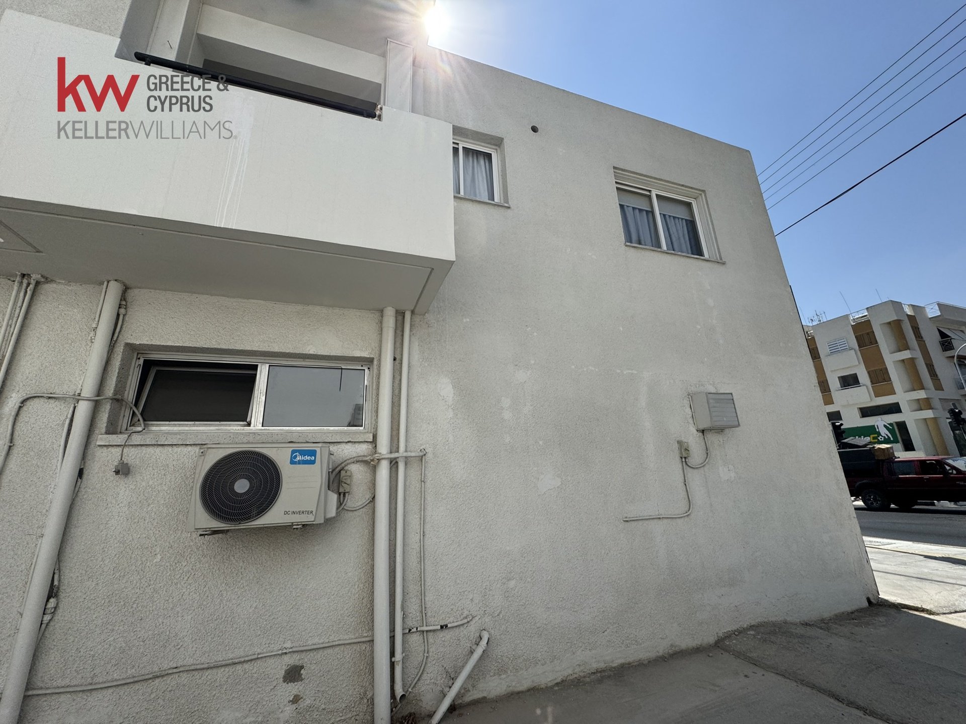 5 rooms Office in Lakatamia, Nicosia, Cyprus No. 40151