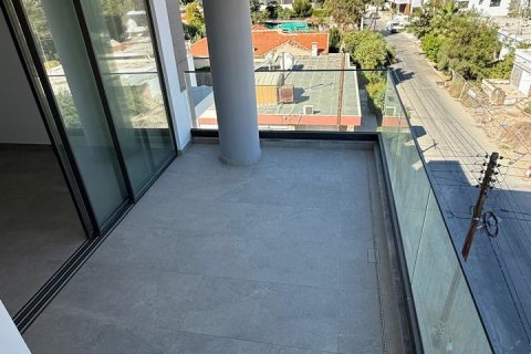 Квартира с 2 спальнями в Строволос, Никосия,  № 39990 10