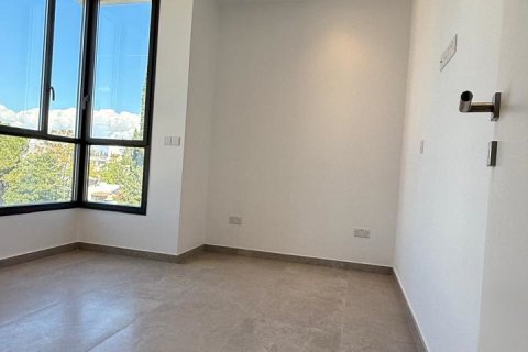 Квартира с 2 спальнями в Строволос, Никосия,  № 39990 19