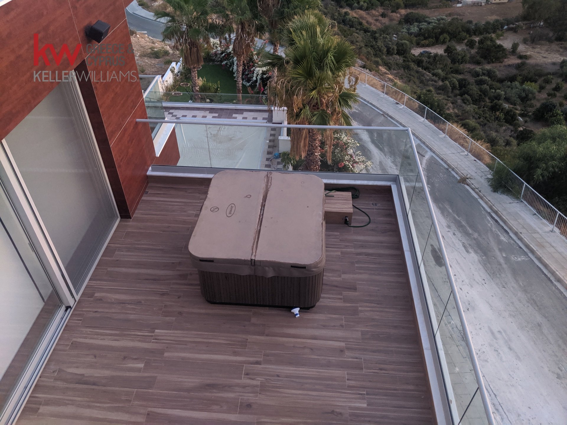 5 bedrooms Villa in Germasogeia, Limassol, Cyprus No. 39987