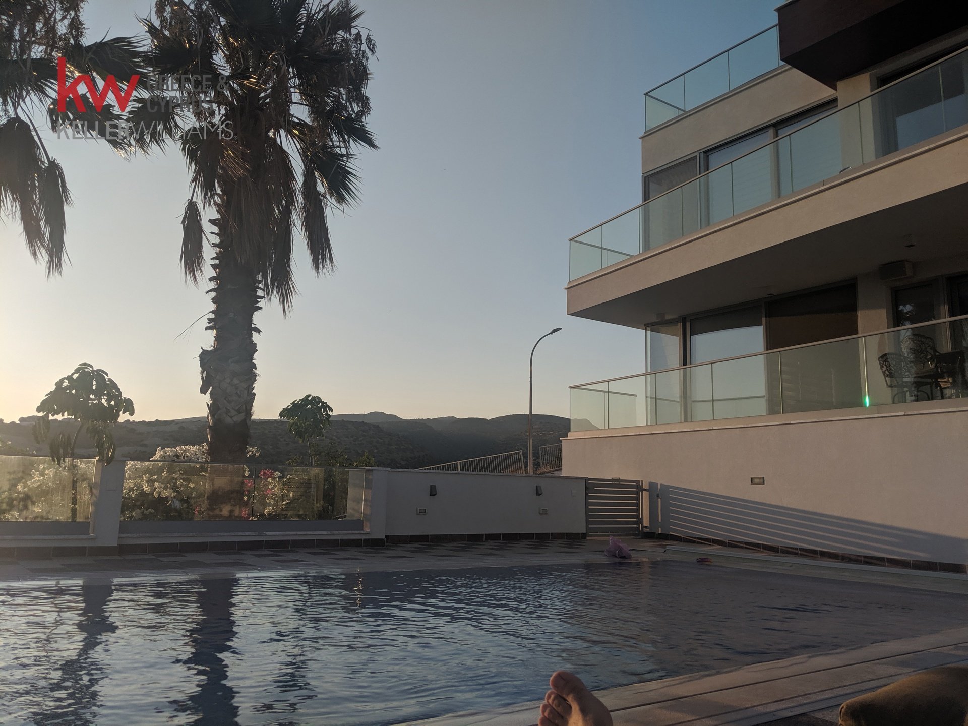 5 bedrooms Villa in Germasogeia, Limassol, Cyprus No. 39987