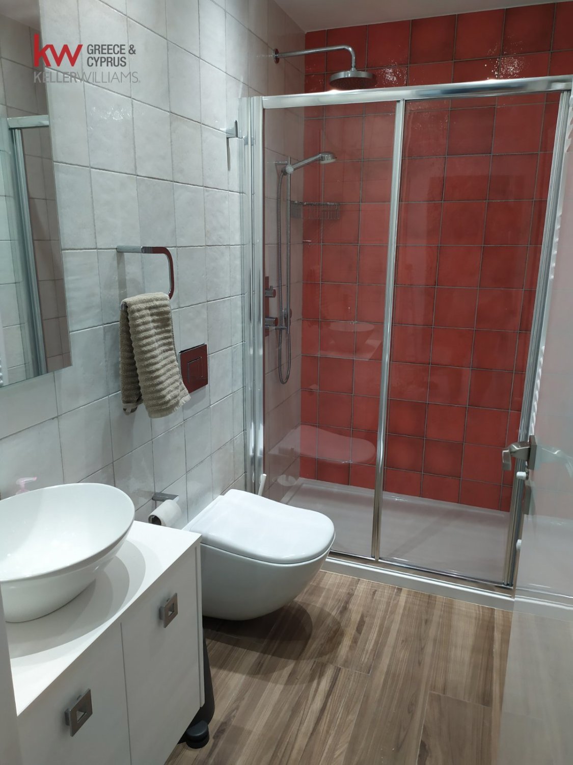 5 bedrooms Villa in Germasogeia, Limassol, Cyprus No. 39987