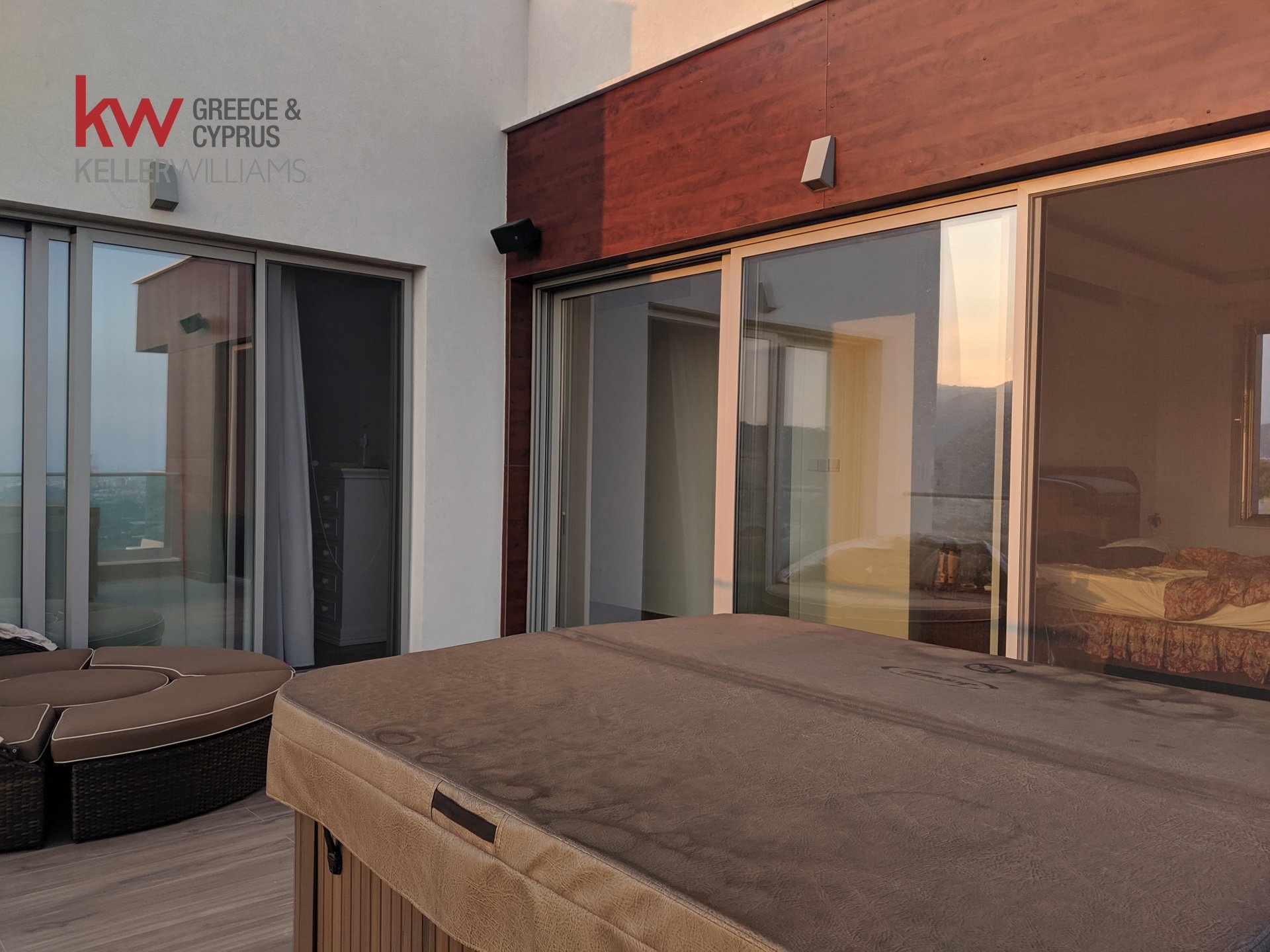 5 bedrooms Villa in Germasogeia, Limassol, Cyprus No. 39987
