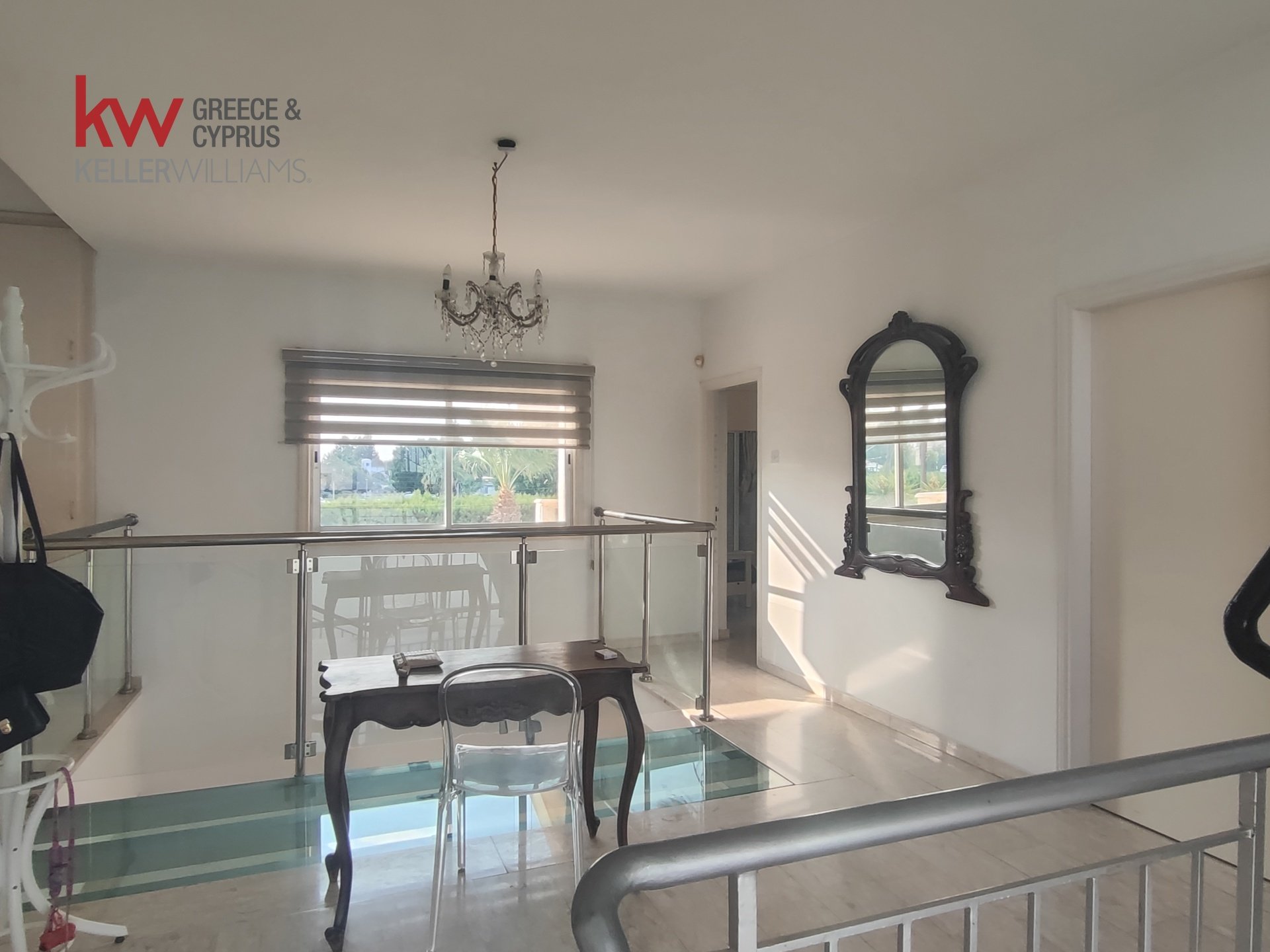 5 bedrooms Townhouse in Larnaca, Larnaka, Cyprus No. 39986