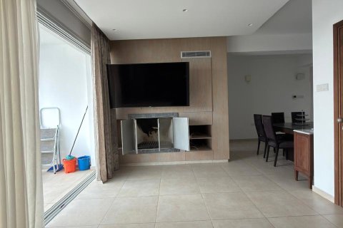 3 bedrooms Apartment in Aglandjia, Nicosia,  No. 39845 2