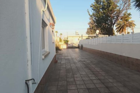 3 bedrooms Townhouse in Larnaka, No. 39849 10