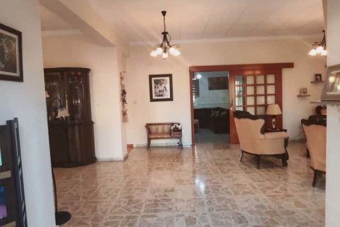 3 bedrooms Townhouse in Larnaka,  No. 39849