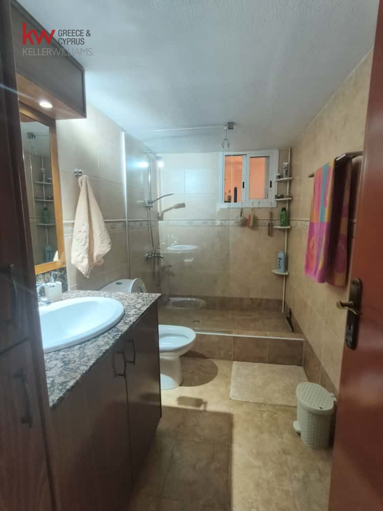 3 bedrooms Townhouse in Larnaka, Cyprus No. 39849