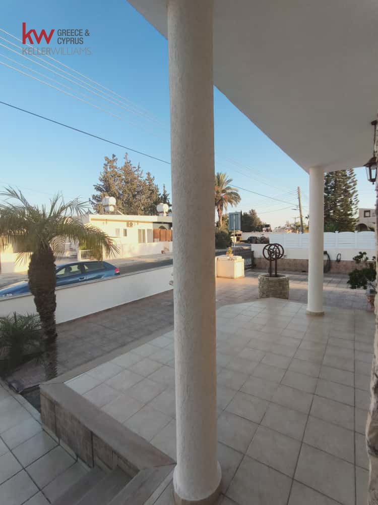 3 bedrooms Townhouse in Larnaka, Cyprus No. 39849