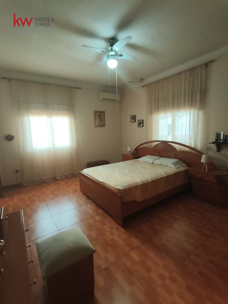 3 bedrooms Townhouse in Larnaka, Cyprus No. 39849
