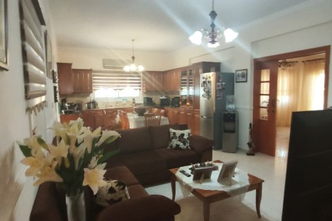 3 bedrooms Townhouse in Larnaka, No. 39849 4