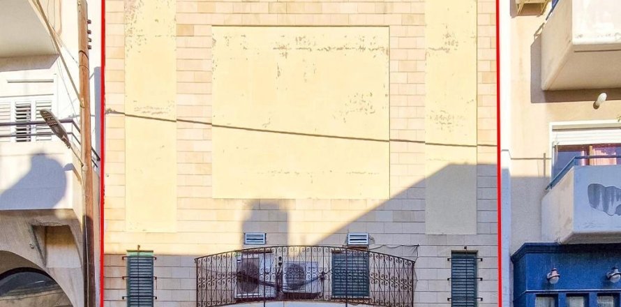 540m2 Propriété commerciale à Larnaca, Larnaka,  No. 39848