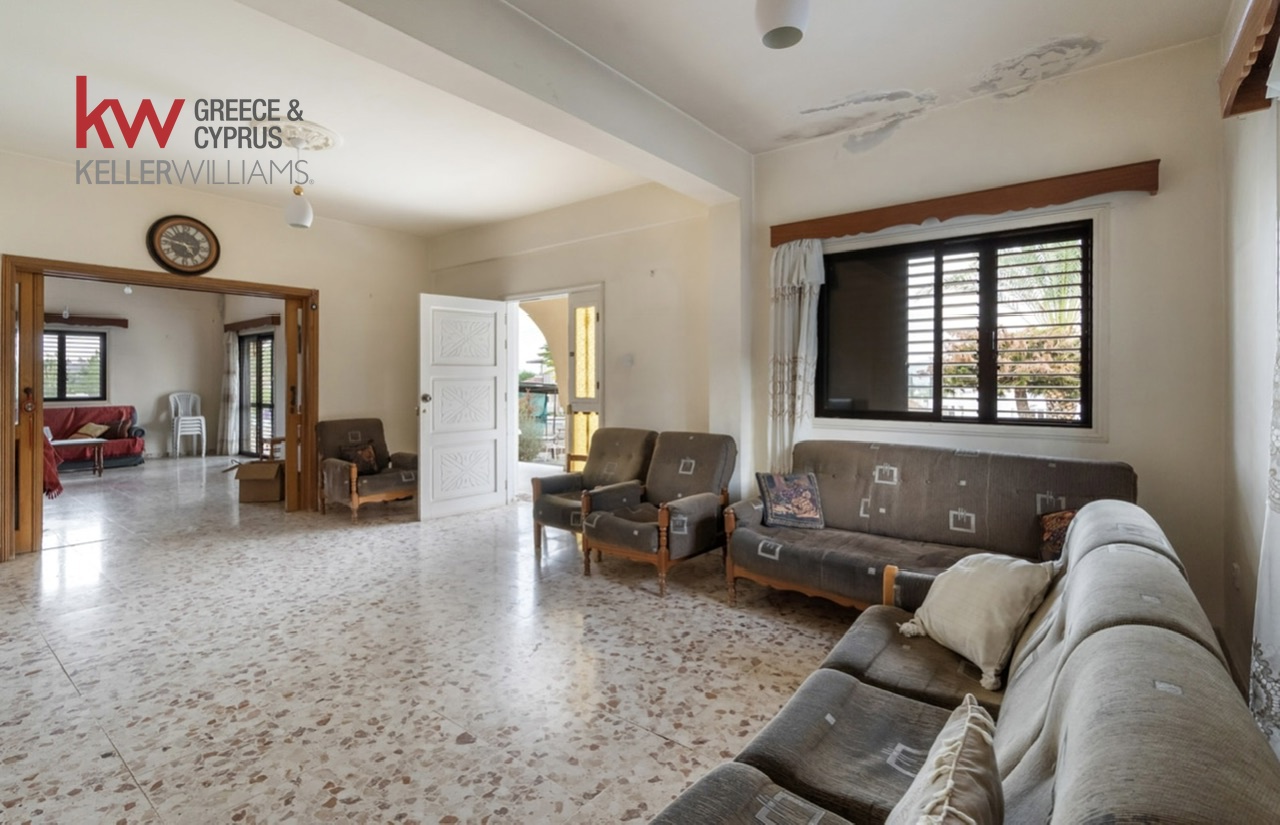 3 chambres Bungalow à Mosfiloti, Larnaka, Chypre No. 39863