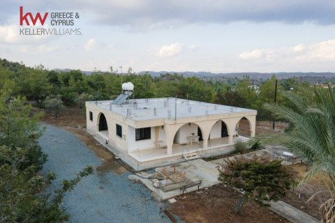 3 bedrooms Bungalow in Mosfiloti, Larnaka,  No. 39863 4