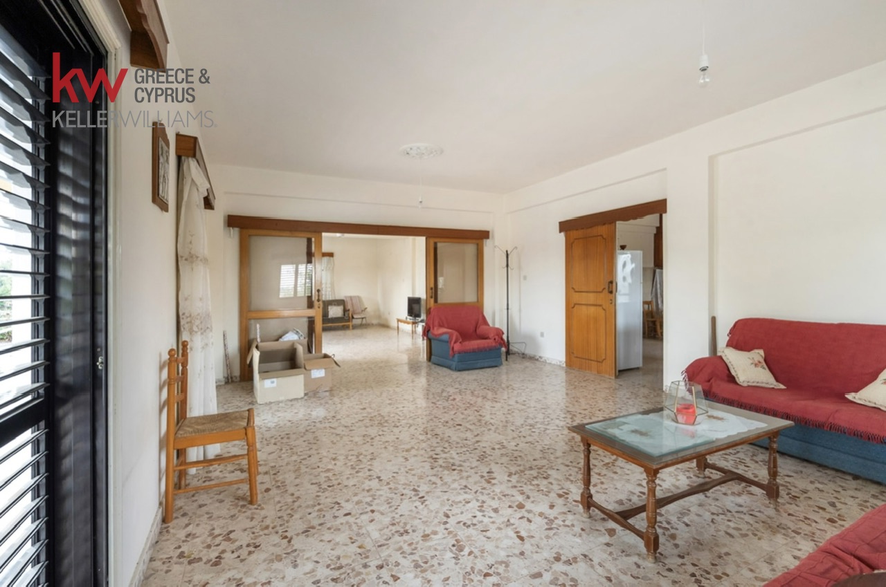 3 chambres Bungalow à Mosfiloti, Larnaka, Chypre No. 39863