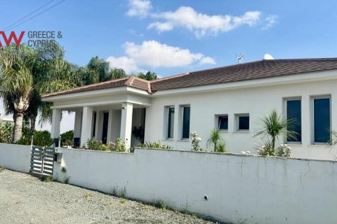 3 bedrooms Townhouse in Dali, Nicosia, No. 50811