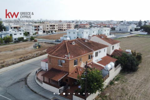 3 bedrooms Townhouse in Larnaka,  No. 50807