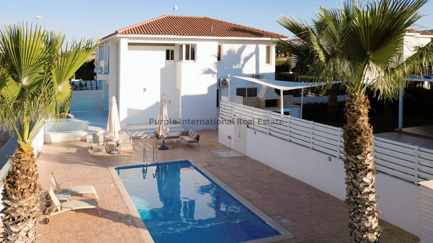 3 bedrooms Villa in Pernera, Ammochostos, Cyprus No. 7652