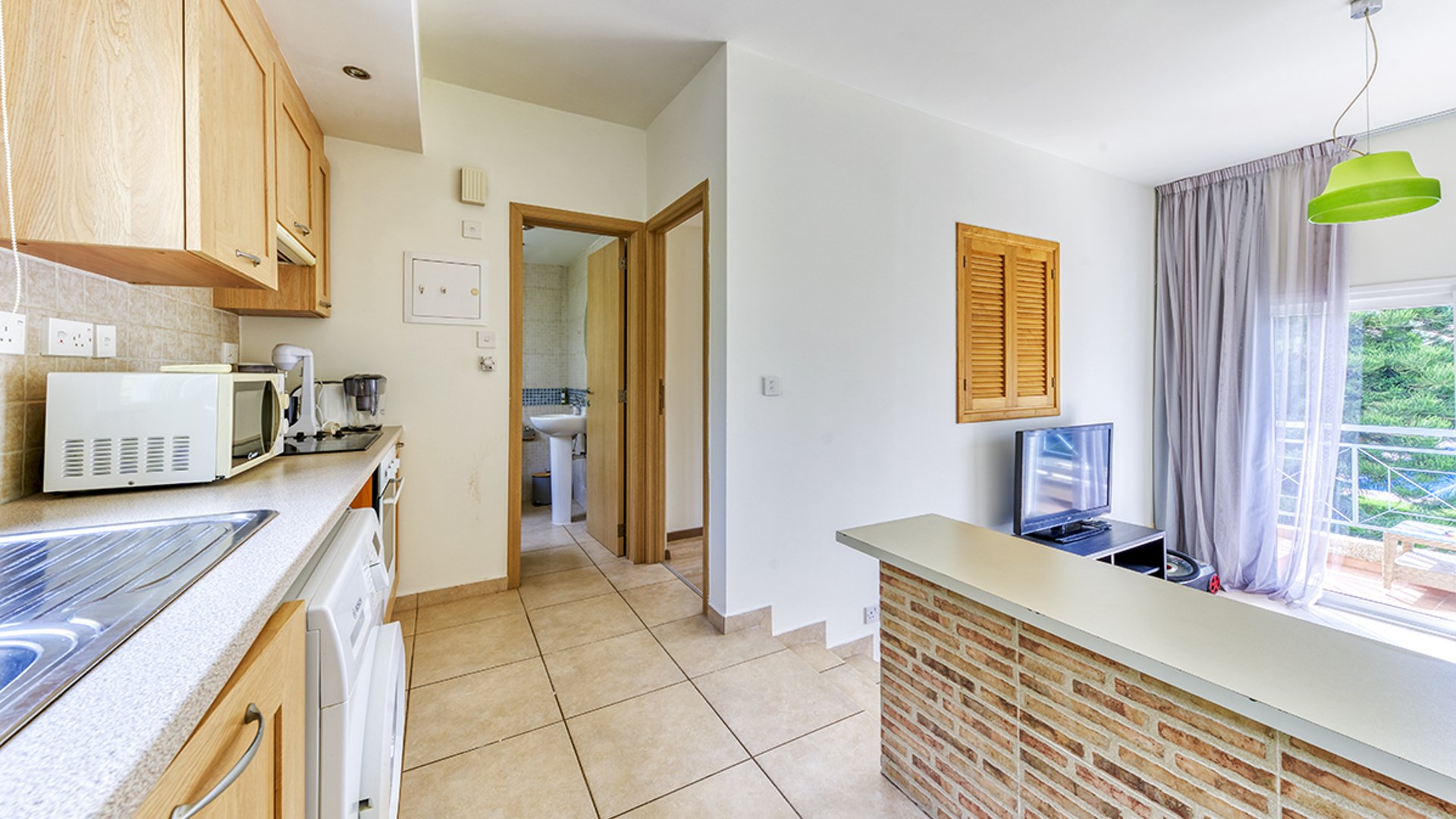 1 bedroom Apartment in Limassol, Cyprus No. 28013