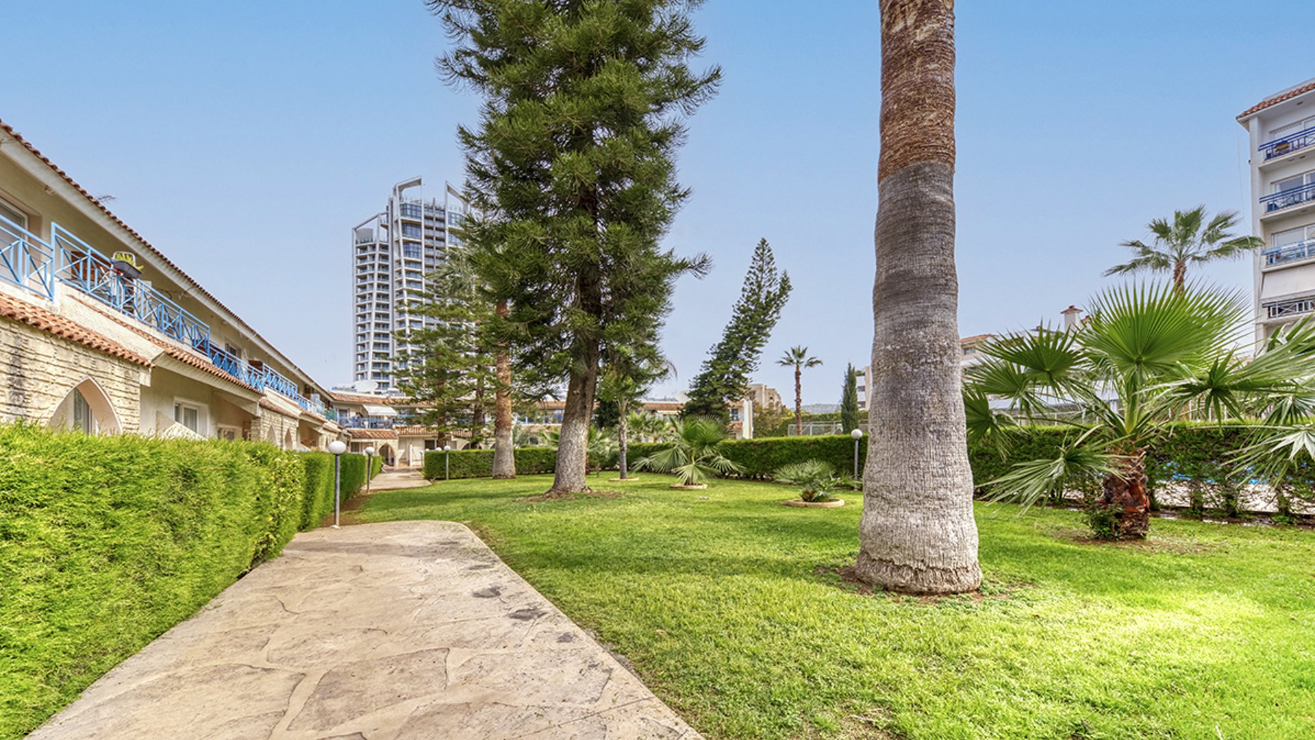 1 bedroom Apartment in Limassol, Cyprus No. 28013