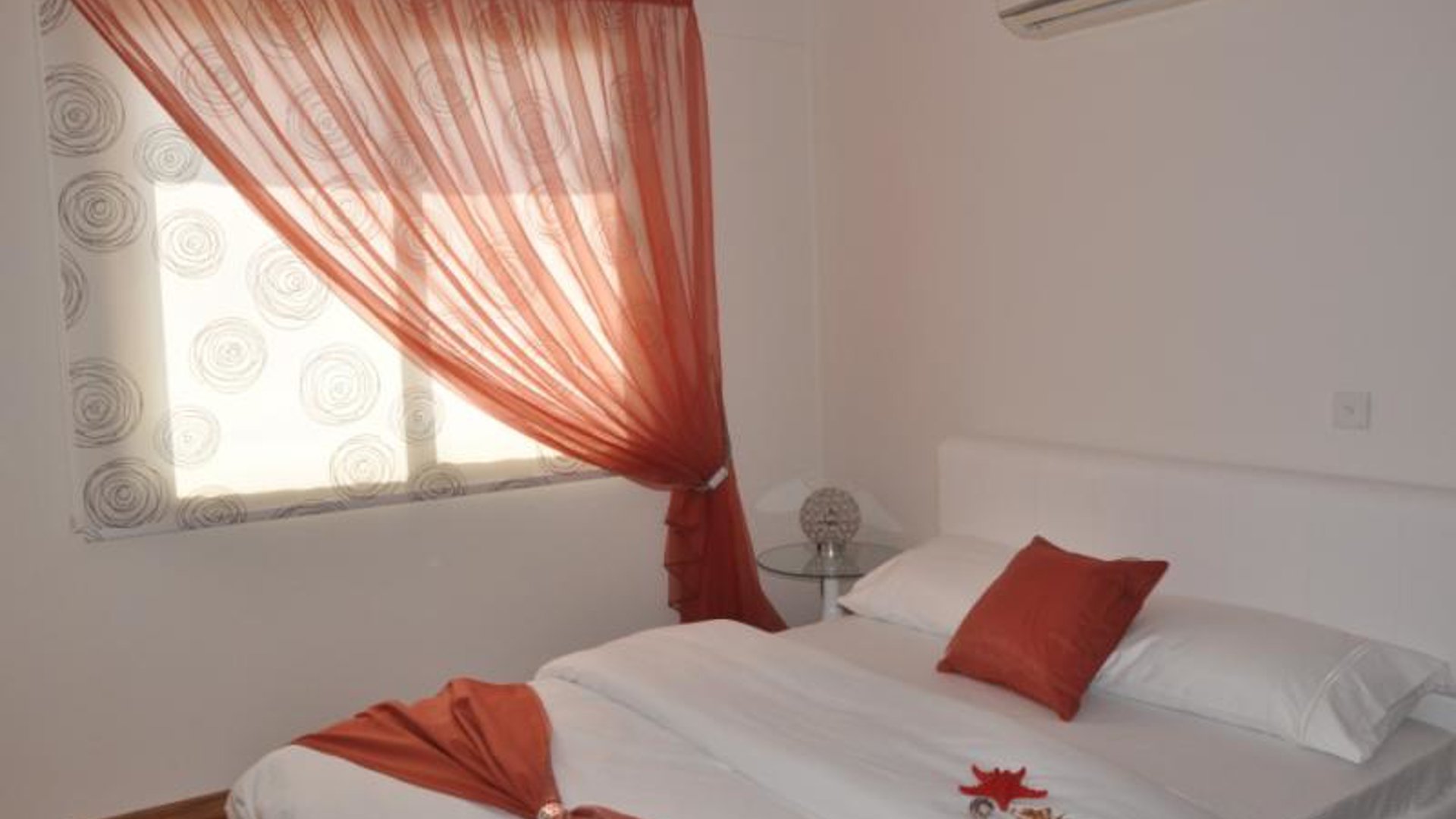 2 bedrooms Apartment in Limassol, Cyprus No. 28010