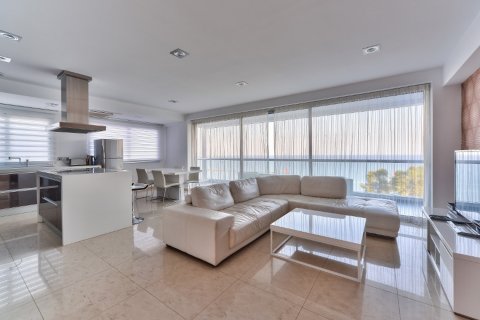 3 bedrooms Apartment in Limassol, Cyprus No. 28011