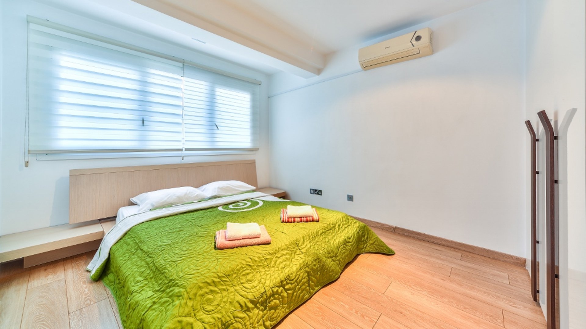 3 bedrooms Apartment in Limassol, Cyprus No. 28011