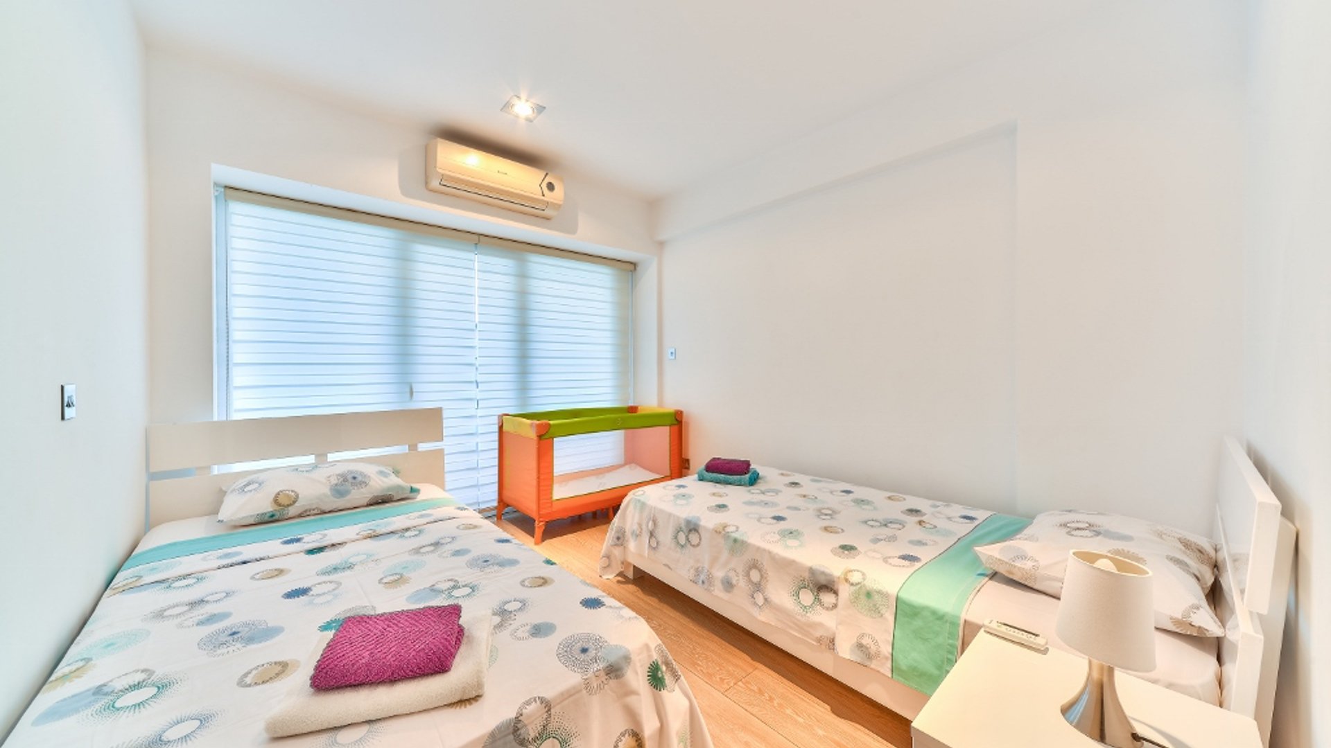 3 bedrooms Apartment in Limassol, Cyprus No. 28011