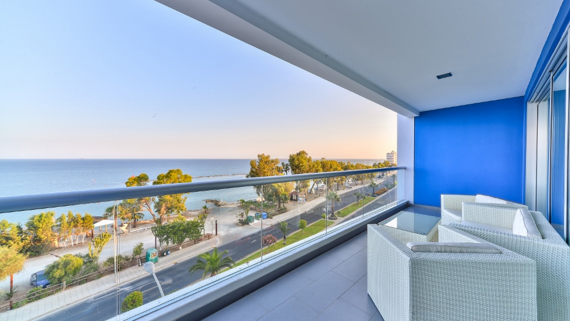 3 bedrooms Apartment in Limassol, Cyprus No. 28011