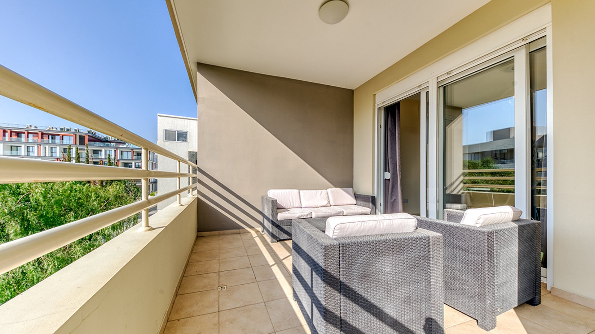 2 bedrooms Apartment in Limassol, Cyprus No. 28009