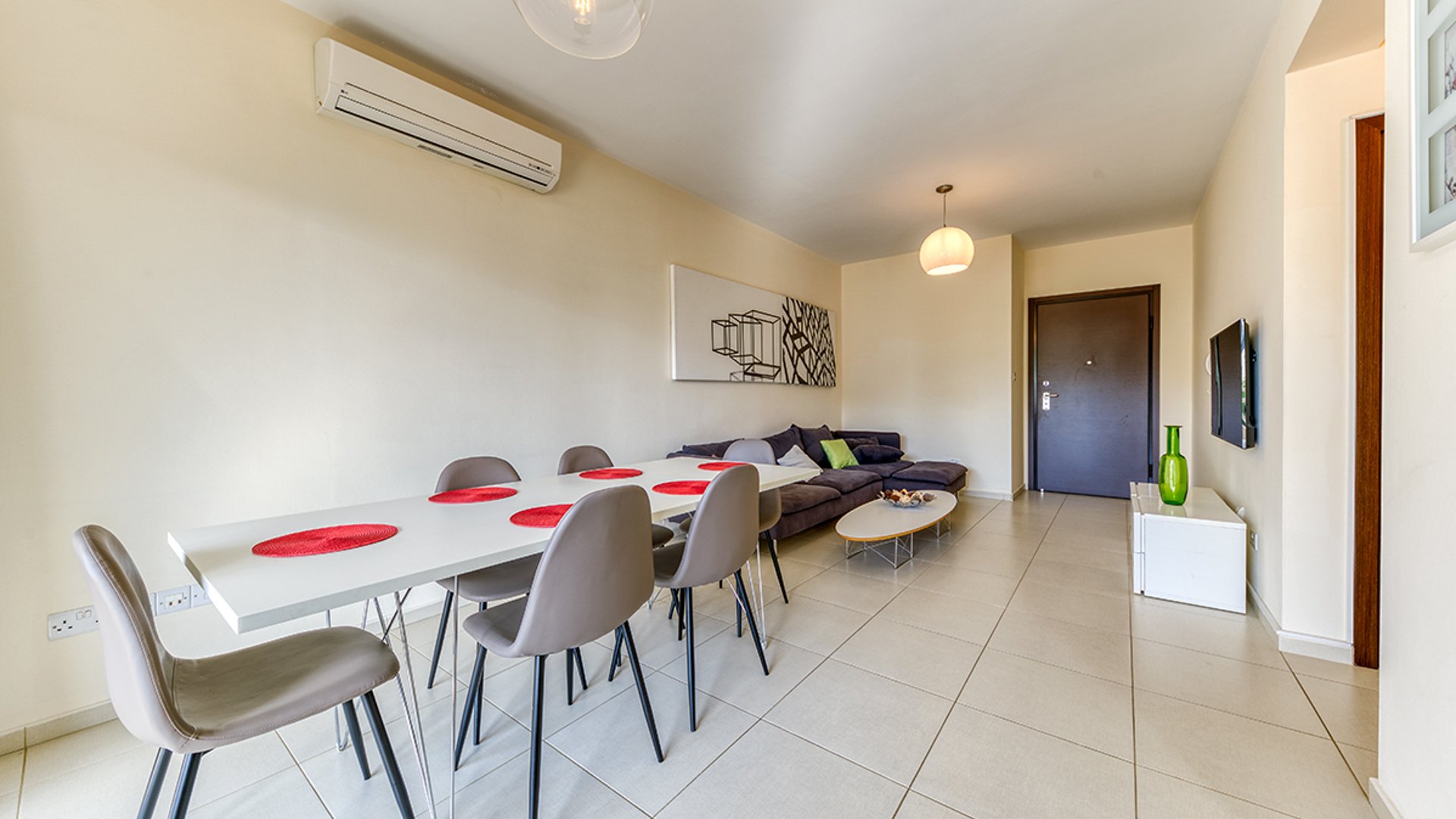 2 bedrooms Apartment in Limassol, Cyprus No. 28009