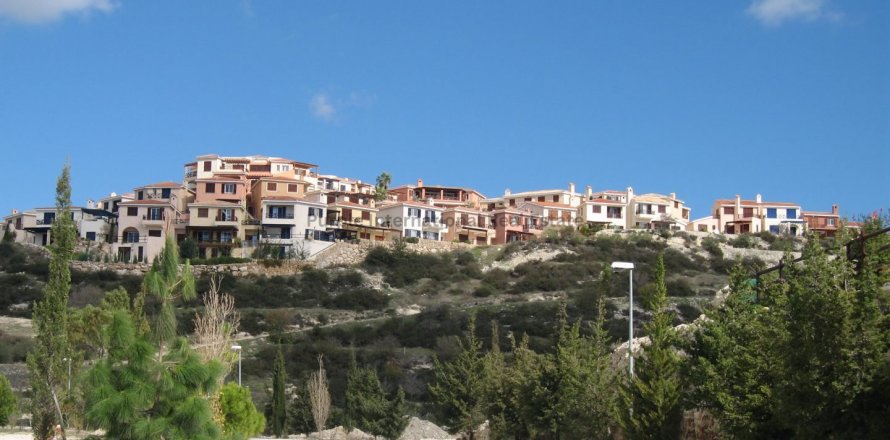3 bedrooms Villa in Tsada, Paphos, Cyprus No. 37591
