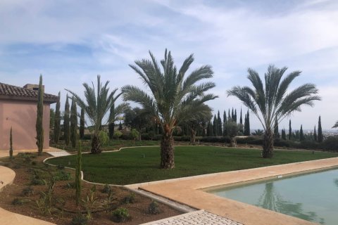 4 chambres Villa à Kato Polemidia, Limassol,  No. 6705 4