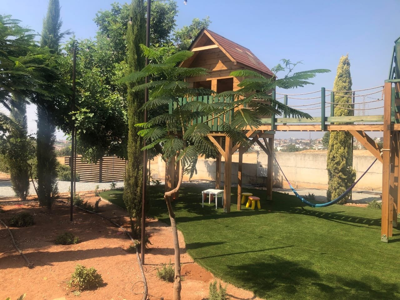 4 chambres Villa à Kato Polemidia, Limassol, Chypre No. 6705