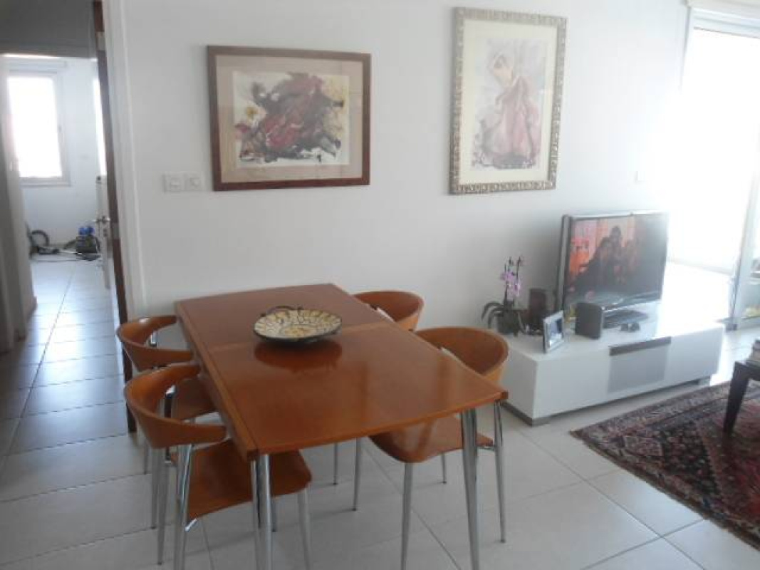 1490m2 Propriété commerciale à Limassol, Chypre No. 38413