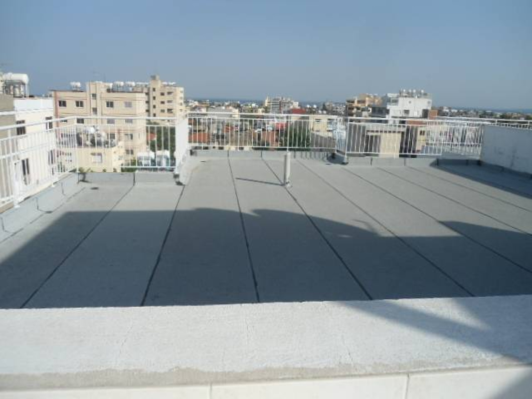 1490m2 Propriété commerciale à Limassol, Chypre No. 38413