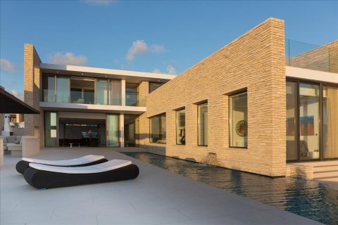 3 bedrooms Villa in Paphos,  No. 38416