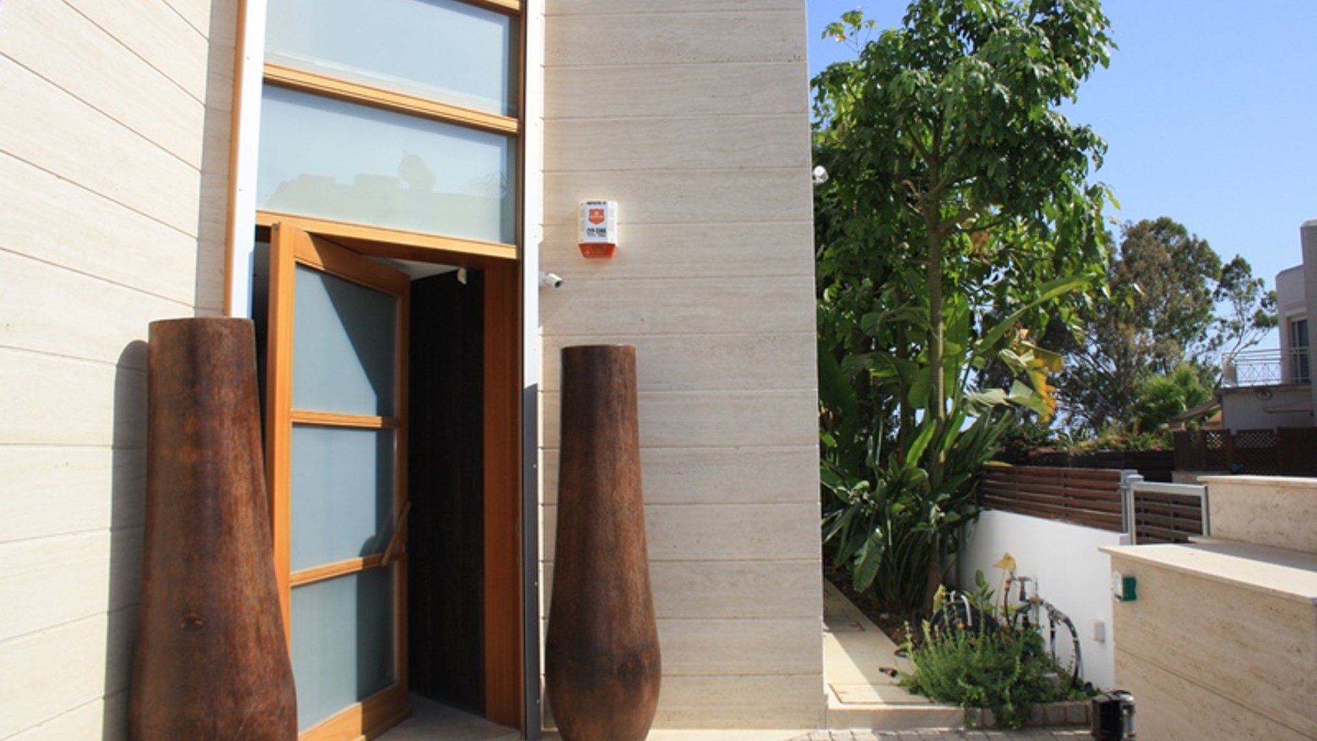 3 bedrooms Villa in Limassol, Cyprus No. 25608