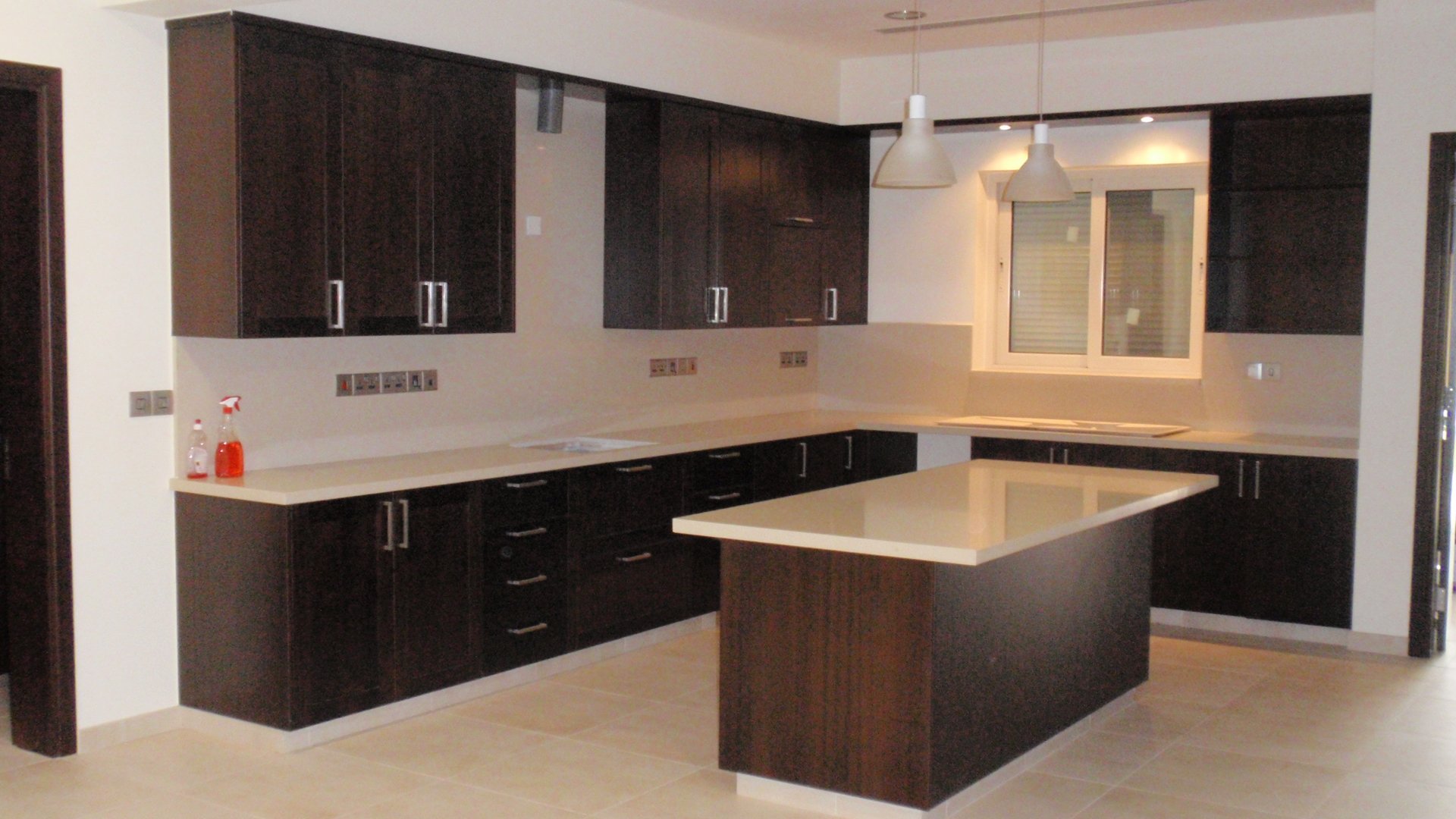 5 bedrooms Bungalow in Fasoula, Limassol, Cyprus No. 25607