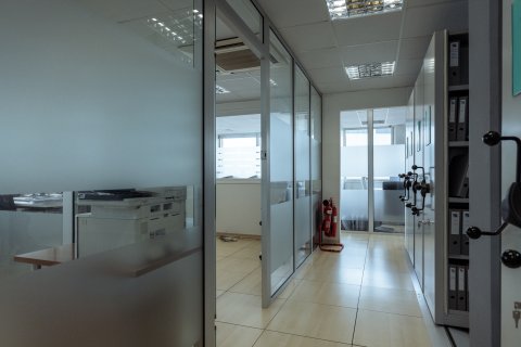 930m2 Bureau à Limassol, No. 49473 3