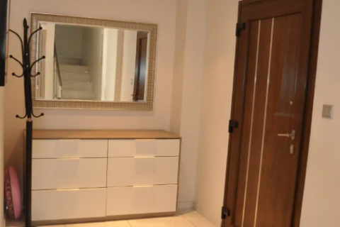 3 bedrooms Apartment in Limassol,  No. 48486 12