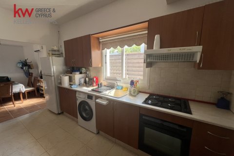 2 bedrooms Bungalow in Paralimni, Ammochostos,  No. 40263 11