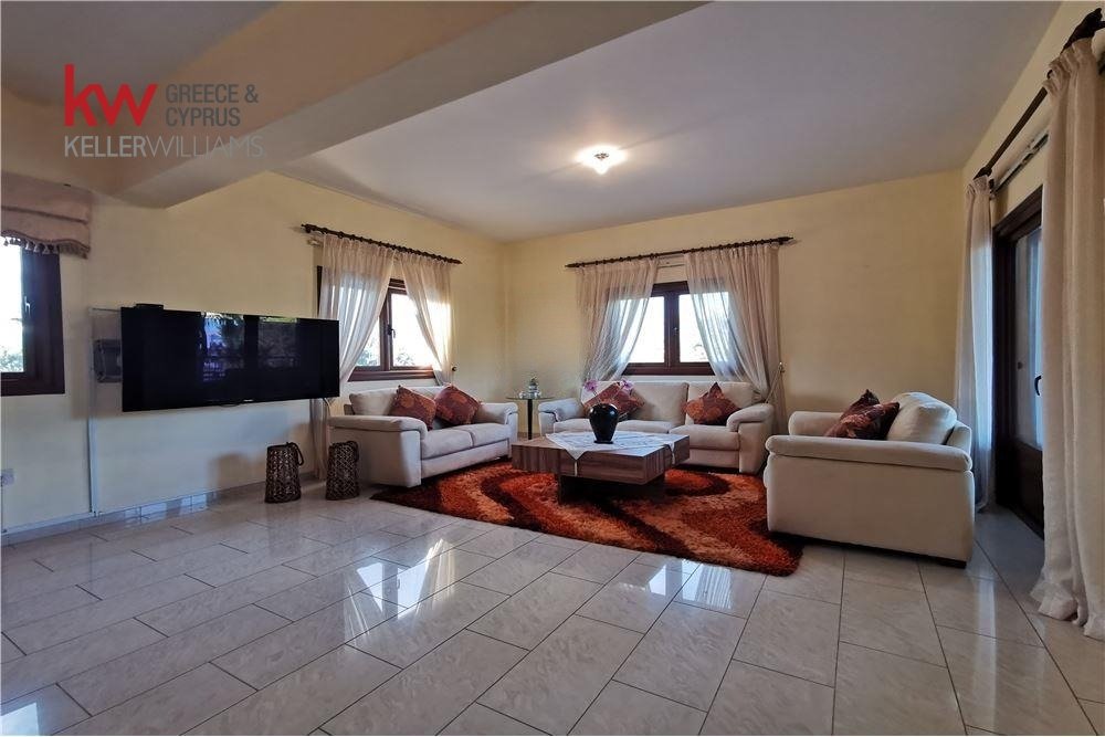 4 dormitorios Adosado en Lakatamia, Nicosia, Chipre No. 40261